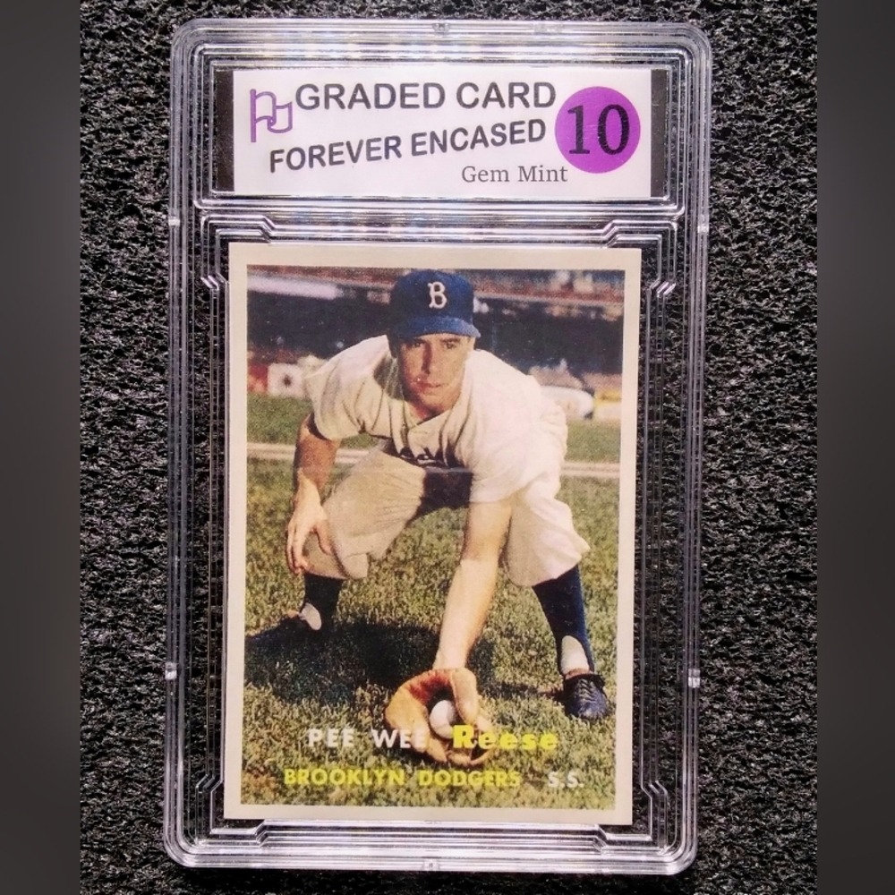 Pee Wee Reese Brooklyn Dodgers HOF Vintage Baseball Card Graded 10 Gem Mint